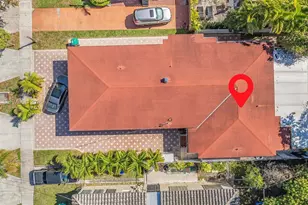 1622 SW 19th St, Miami, FL 33145 - Photo 17