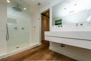575 W 50th St, Miami Beach, FL 33140 - Photo 25