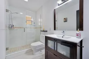 8625 SW 44th St, Miami, FL 33155 - Photo 15