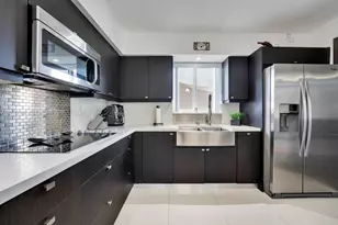 8625 SW 44th St, Miami, FL 33155 - Photo 9