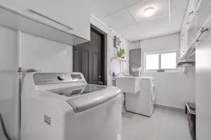 8625 SW 44th St, Miami, FL 33155 - Photo 17