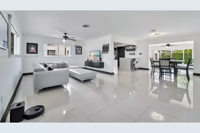 8625 SW 44th St, Miami, FL 33155 - Photo 3