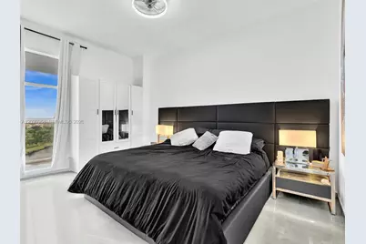 3731 N Country Club Dr #PH-24, Aventura, FL 33180 - Photo 13