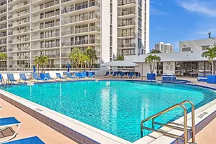 3731 N Country Club Dr, Aventura, FL 33180 - Photo 25