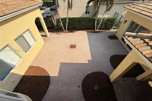 2250 SE 19th Ave, Homestead, FL 33035 - Photo 1