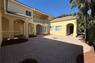 2250 SE 19th Ave, Homestead, FL 33035 - Photo 5