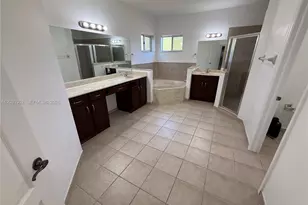 2250 SE 19th Ave, Homestead, FL 33035 - Photo 11