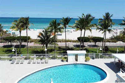 2899 Collins Ave #642, Miami Beach, FL 33140 - Photo 15