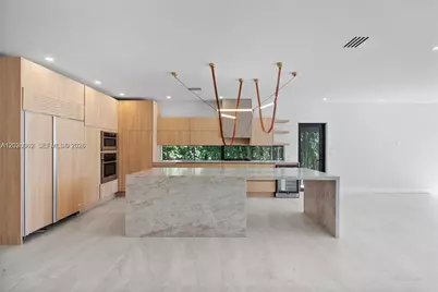 550 S Shore Dr, Miami Beach, FL 33141 - Photo 19