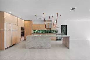 550 S Shore Dr, Miami Beach, FL 33141 - Photo 19
