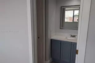 1300 NW 122nd Terrace, Pembroke Pines, FL 33026 - Photo 17