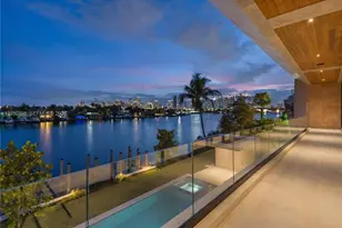 360 S Hibiscus Dr, Miami Beach, FL 33139 - Photo 55
