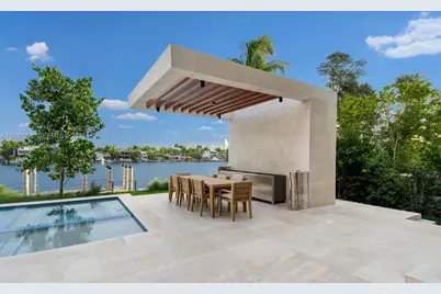 360 S Hibiscus Drive, Miami Beach, FL 33139 - Photo 37