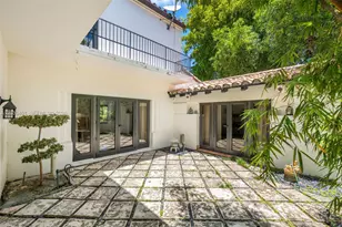 5860 Pine Tree Dr, Miami Beach, FL 33140 - Photo 19