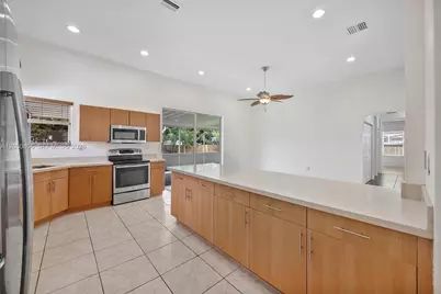 28105 SW 166th Ct, Homestead, FL 33033 - Photo 9
