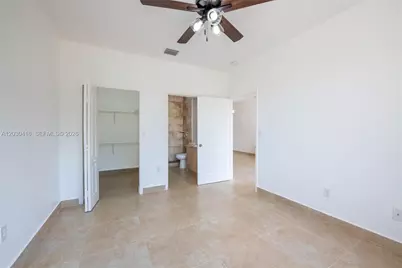 7200 NW 177th St #109-7, Hialeah, FL 33015 - Photo 5