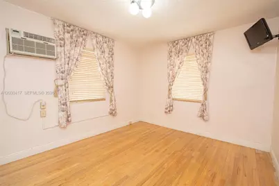 637 SW 11th St #6W, Miami, FL 33129 - Photo 13
