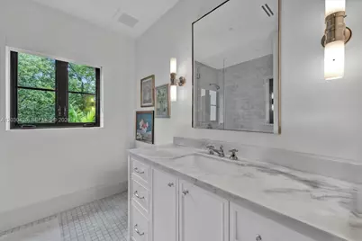 545 San Antonio Ave, Coral Gables, FL 33146 - Photo 27