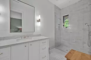 545 San Antonio Ave, Coral Gables, FL 33146 - Photo 25