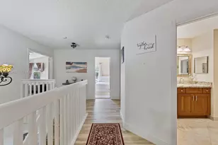 1021 NW 185th Terrace, Pembroke Pines, FL 33029 - Photo 23
