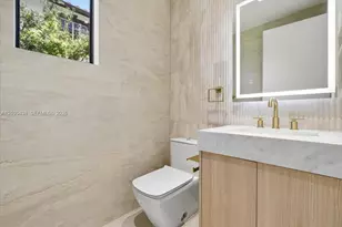 1380 Hollywood Blvd, Hollywood, FL 33019 - Photo 17