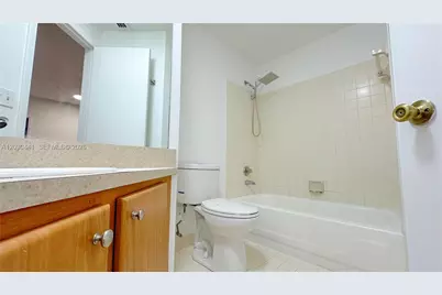 2445 SW 18th Ter #107, Fort Lauderdale, FL 33315 - Photo 13
