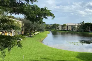 300 N Crestwood Ct N, Royal Palm Beach, FL 33411 - Photo 19