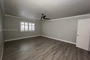 136 NE 19th Ct, Wilton Manors, FL 33305 - Photo 5