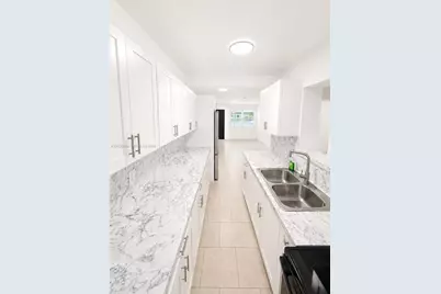 20600 SW 118th Pl, Miami, FL 33177 - Photo 9