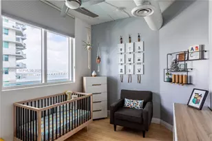 700 NE 25th St, Miami, FL 33137 - Photo 17