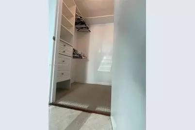 500 Brickell Ave #3105, Miami, FL 33131 - Photo 19