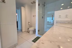 500 Brickell Ave, Miami, FL 33131 - Photo 23