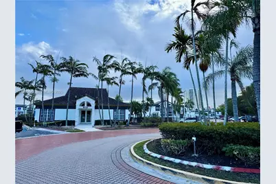 9711 Fontainebleau Blvd #D203, Miami, FL 33172 - Photo 43