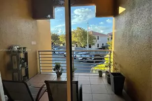 9711 Fontainebleau Blvd, Miami, FL 33172 - Photo 13