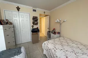 9711 Fontainebleau Blvd, Miami, FL 33172 - Photo 23