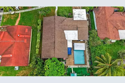 18240 NE 8th Ave, North Miami Beach, FL 33162 - Photo 65
