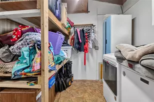 18240 NE 8th Ave, North Miami Beach, FL 33162 - Photo 47