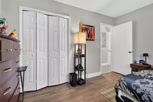 18240 NE 8th Ave, North Miami Beach, FL 33162 - Photo 25