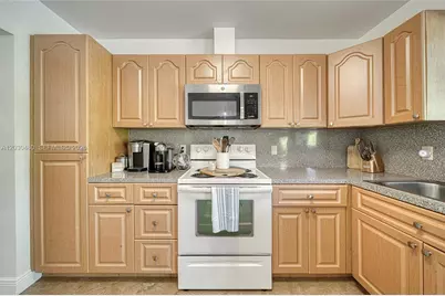 10600 SW 80th Ct, Miami, FL 33156 - Photo 7