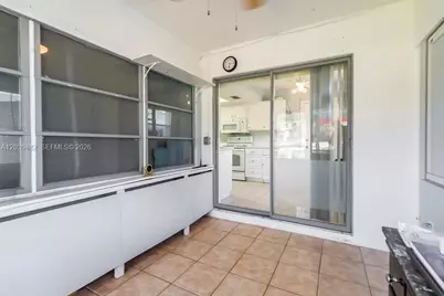 4923 NW 55th Ct, Tamarac, FL 33319 - Photo 15