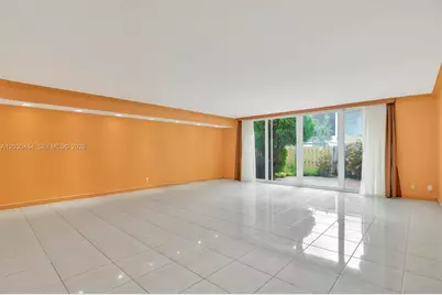 812 NE 26th Ave, Hallandale Beach, FL 33009 - Photo 5