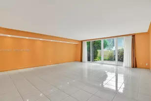 812 NE 26th Ave, Hallandale Beach, FL 33009 - Photo 5