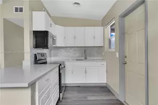 7220 Arthur St, Hollywood, FL 33024 - Photo 7