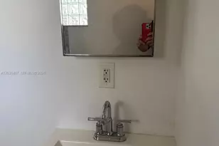 2107 Secoffee St, Miami, FL 33133 - Photo 19