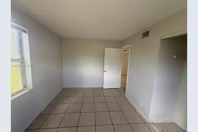 [Address not provided], Riviera Beach, FL 33404 - Photo 5