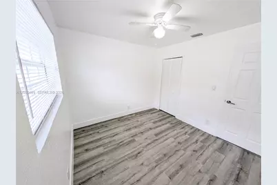 3221 NW 12th Pl, Lauderhill, FL 33311 - Photo 11