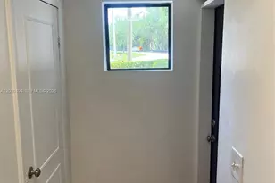 153 NE 141st St, Miami, FL 33161 - Photo 9