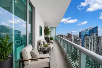 900 Biscayne Blvd #PH6205, Miami, FL 33132 - Photo 15