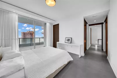 900 Biscayne Blvd #PH6205, Miami, FL 33132 - Photo 35