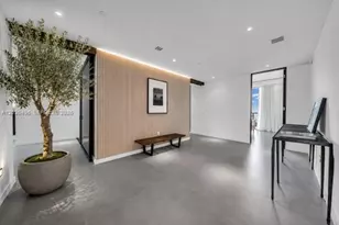 900 Biscayne Blvd, Miami, FL 33132 - Photo 19